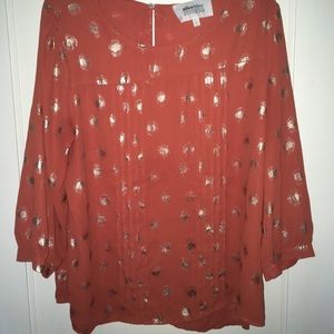 Orange and gold 3/4 sleeve top